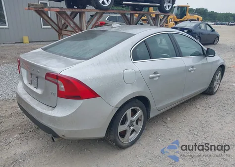 2012 Volvo S60 T5 from USA, damaged, VIN YV1622FS7C2127159
